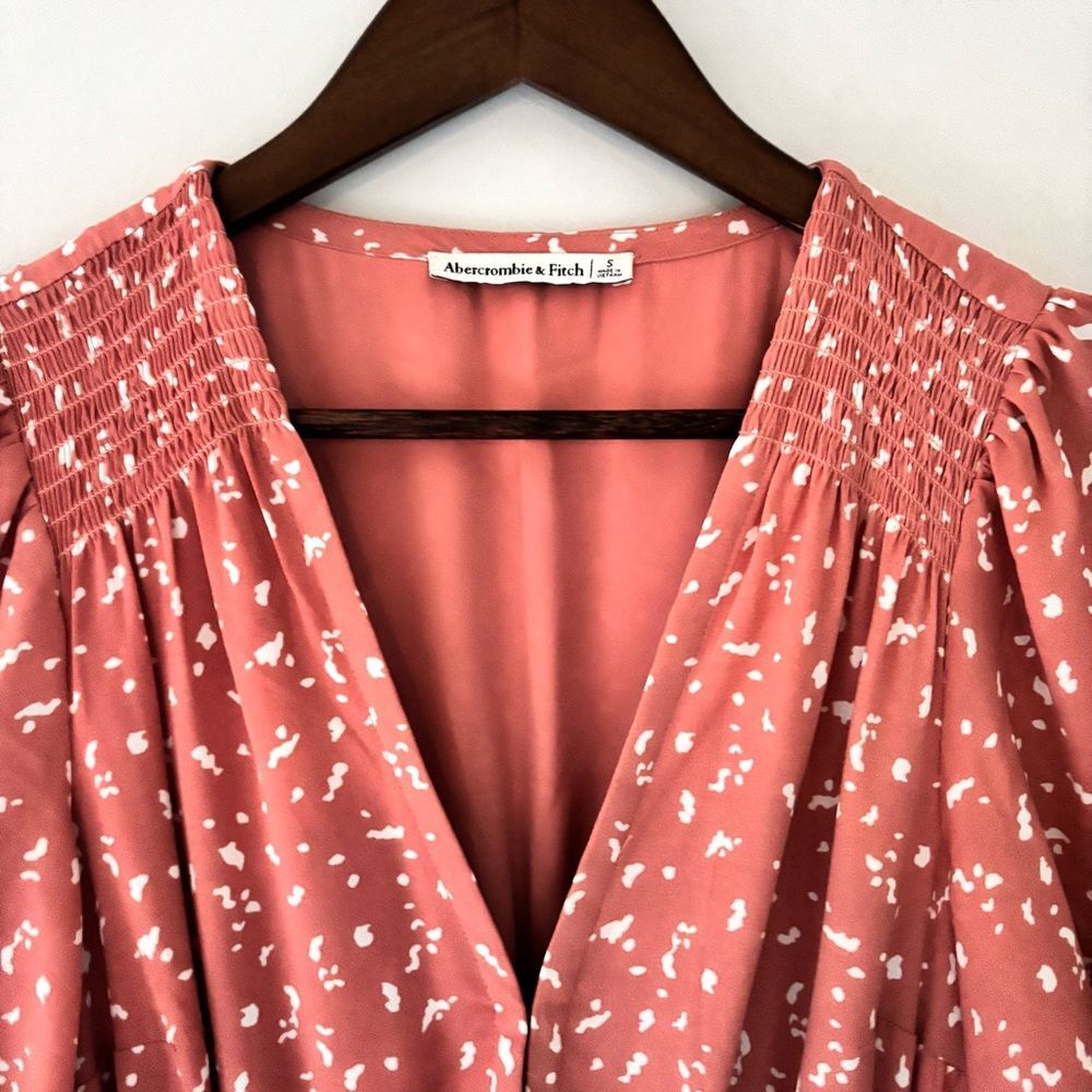 Abercrombie & Fitch Dusty Rose Floral Smocked Midi Dress - Picture 5 of 10